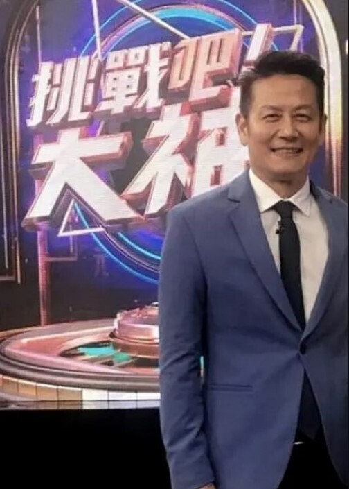 在校大学生大波波人美身材好屁股大道具自慰 - 免费极品